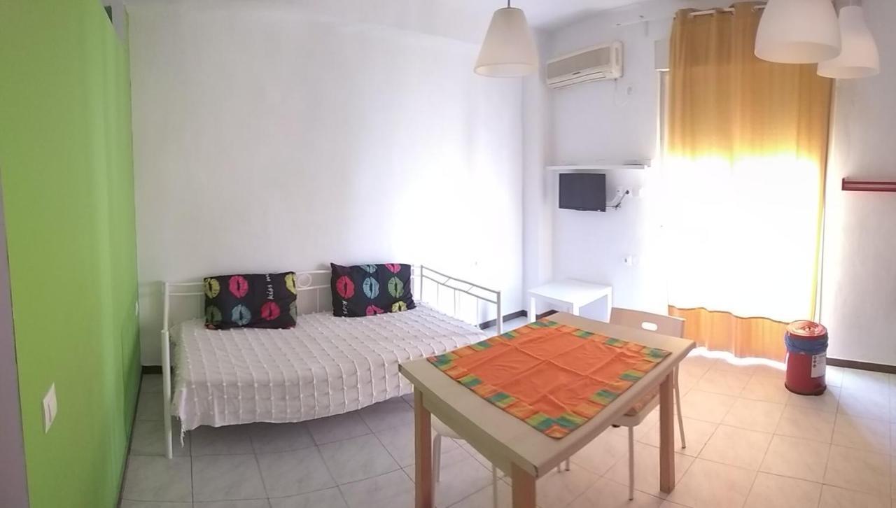"Apartment 2" Ierapetra  Luaran gambar